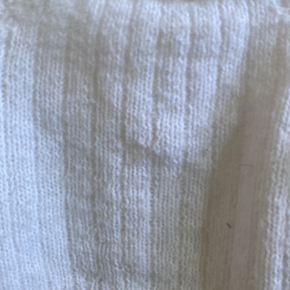 Vintage (‘81) Knit 2pc Baby Outfit (plus bonus knit sweater). - Picture 7 of 10